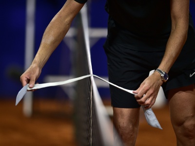 Argentínsky tenista Juan Martin del Potro sa po dvaapolročnej pauze vrátil na dvorce, s Federicom Delbonisom odohral pravdepodobne jeden z jeho posledných duelov v kariére