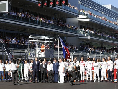 Jazdci vyjadrujú podporu Julesovi Bianchimu