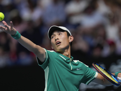 Čínsky tenista Juncheng Shang