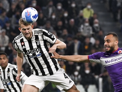 Holandský obranca Juventusu Matthijs