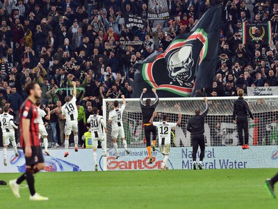 Víťazné oslavy futbalistov Juventusu
