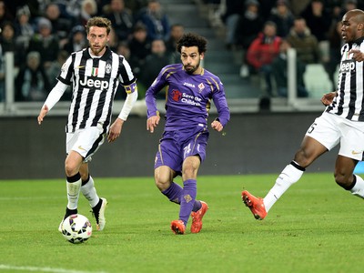 Mohamed Salah strieľa gól Fiorentiny