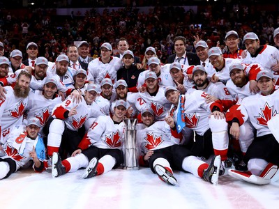 Oslavy kanadských hokejistov zo zisku titulu