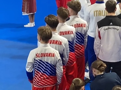 Slováci získali na MEJ,