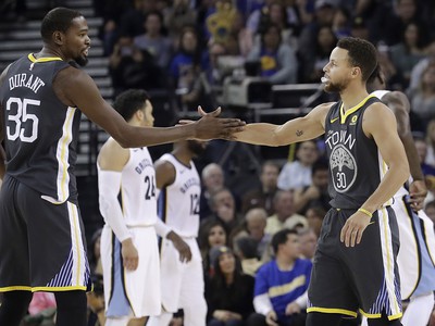 Kevin Durant a Stephen Curry