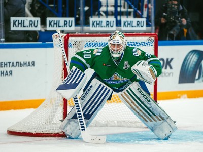 Ben Scrivens sa v KHL postaral o revolučnú novinku