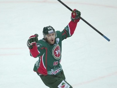 Kazaň po domácom triumfe vedie vo finále Východnej konferencie KHL