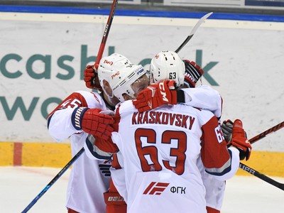 Gólová radosť hokejistov Lokomotiv Jaroslavľ