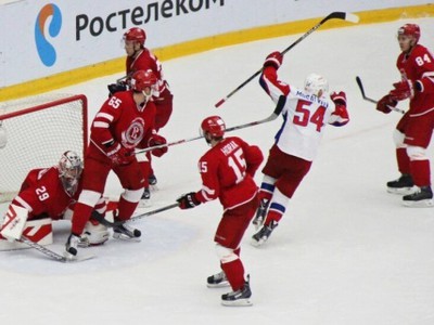 Gólové oslavy hokejistov Lokomotiv Jaroslavľ