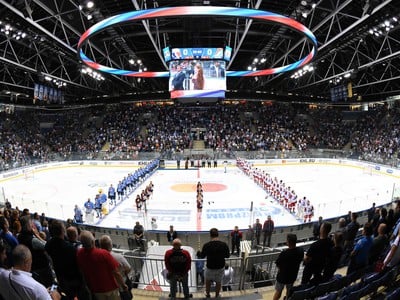 Pohľad na zimný štadión HC Slovan Bratislava pred začiatkom duelu