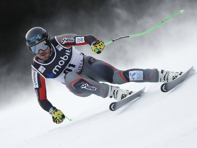 Nórsky lyžiar Kjetil Jansrud počas svojho posledného zjazdu v kariére