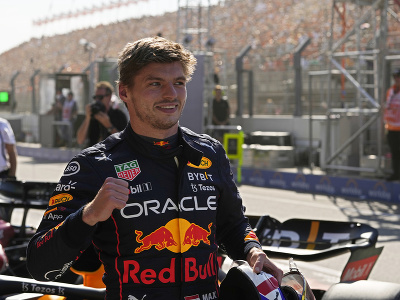 Max Verstappen po triumfe v kvalifikácii na Veľkú cenu Holandska