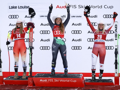 Talianska lyžiarka Sofia Goggiová triumfovala v úvodnom zjazde sezóny v Lake Louise