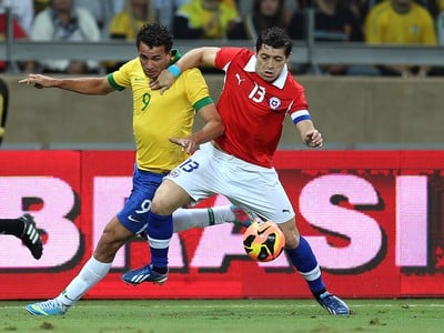 Leandro Damiao a Jose