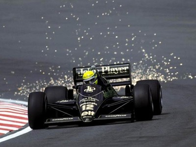 Legendárny Senna na Lotuse