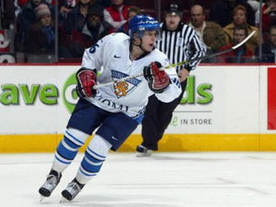 Leo Komarov
