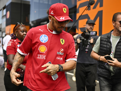 Lewis Hamilton na prvom tréningu VC Maďarska