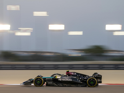 Jazdec Mercedesu - Lewis Hamilton