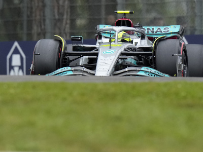 Lewis Hamilton počas kvalifikácie