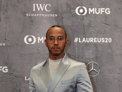 Lewis Hamilton sa stali laureátom prestížneho ocenenia Laureus World Sports Award