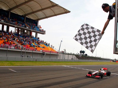 Lewis Hamilton víťazí v Turecku