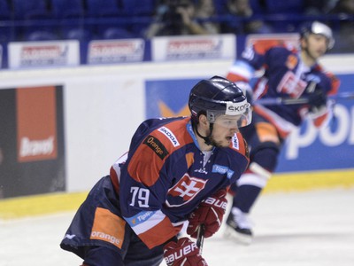 Libor Hudáček zo Slovenska počas zápasu 3. kola Euro Hockey Challenge