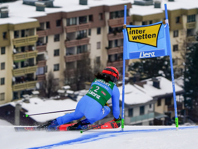 Federica Brignoneová počas 1. kola obrovského slalomu v Lienzi