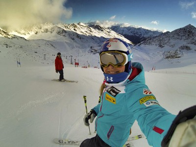 Lindsey sa nevzdala a už jazdí na rakúskych svahoch v nádeji, že bude súťažiť v obrovskom slalome v Soeldene.
