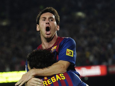 Lionel Messi a Cesc Fabregas
