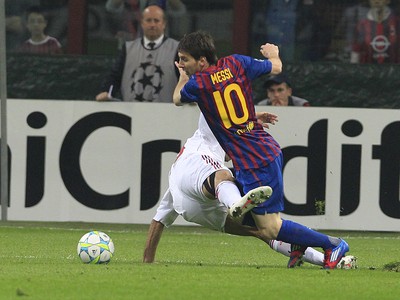 Lionel Messi a Alessandro Nesta