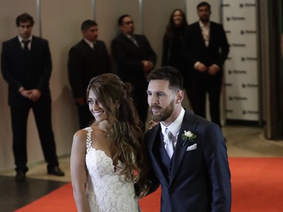 Lionel Messi si zobral za ženu Antonellu Roccuzzovú