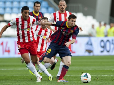 Messi preniká defenzívou Almerie