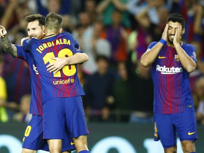 Lionel Messi a jeho gólové oslavy so spoluhráčmi