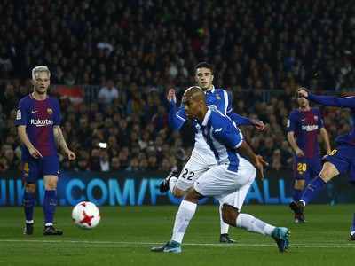 Lionel Messi strieľa druhý gól Barcelony
