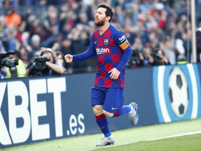 Lionel Messi štyrmi gólmi zostrelil Eibar