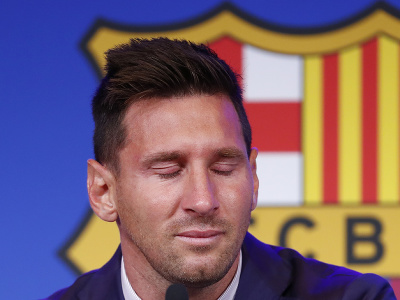 Lionel Messi sa s Barcelonou lúčil v slzách