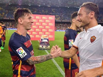 Lionel Messi a Francesco Totti