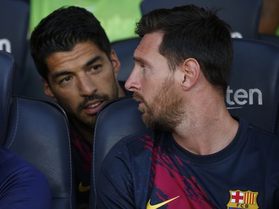 Lionel Messi v debate s Luisom Suárezom
