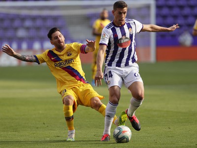 Lionel Messi a Ruben Alcarez