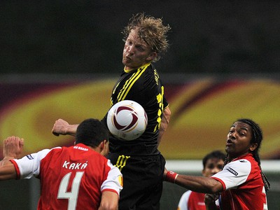 Dirk Kuyt vo výskoku