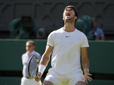 Carlos Alcaraz na Wimbledone zabojuje o finále