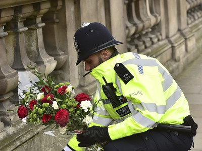 Teroristický útok v Londýne pripravil o život trojicu obetí