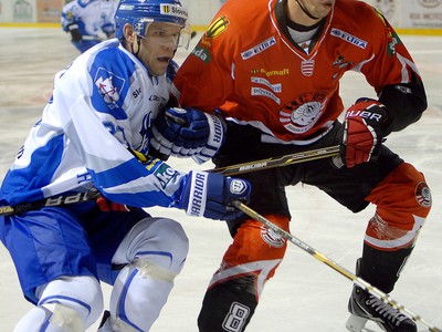Ľuboš Bartečko (vľavo)