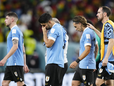 Plačúci Luis Suárez po vypadnutí Uruguaja