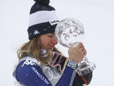 Marta Bassinová s malým glóbusom za obrovský slalom