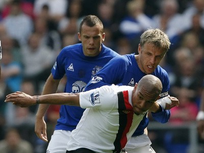 Nigel De Jong, Phil Neville a John Heitinga