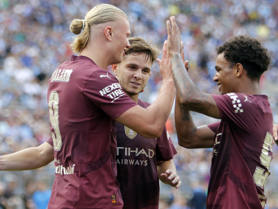 Erling Haaland, James McAtee,
