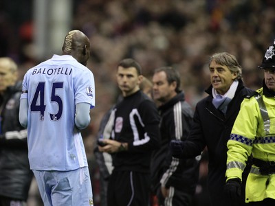 Mario Balotelli a Roberto Mancini