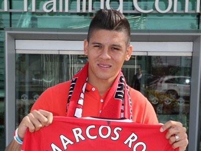 Marcos Rojo sa definitívne stal posilou Manchestru United