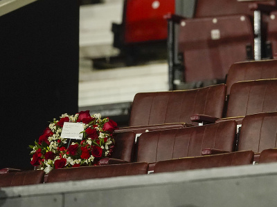 Manchester United si uctil pamiatku zosnulého Bobbyho Charltona